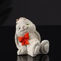 Фигура "Кролик с бантом" 7 см, серый