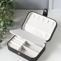 Шкатулка кожзам для украшений "Матовая гладь" чёрная 16,5х11,5х5,5 см