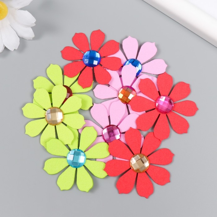 Заготовка из фоамирана Заготовка из фоамирана "Цветочки" 4,5 см, толщ. 1 мм (набор 9 шт) МИКС