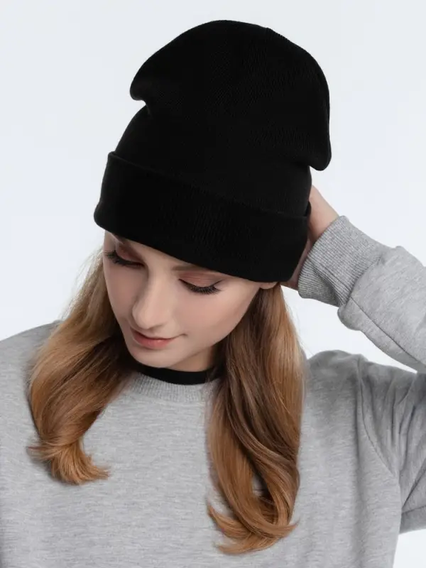 Шапка Real Talk, черная Шапка Real Talk, черная