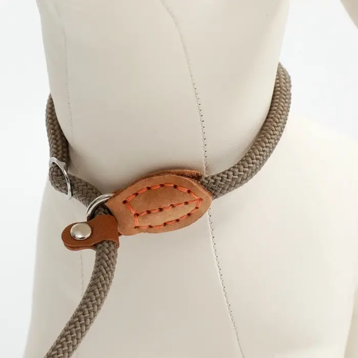 Ринговка для собак, 150&times;0.6 см, бежевая