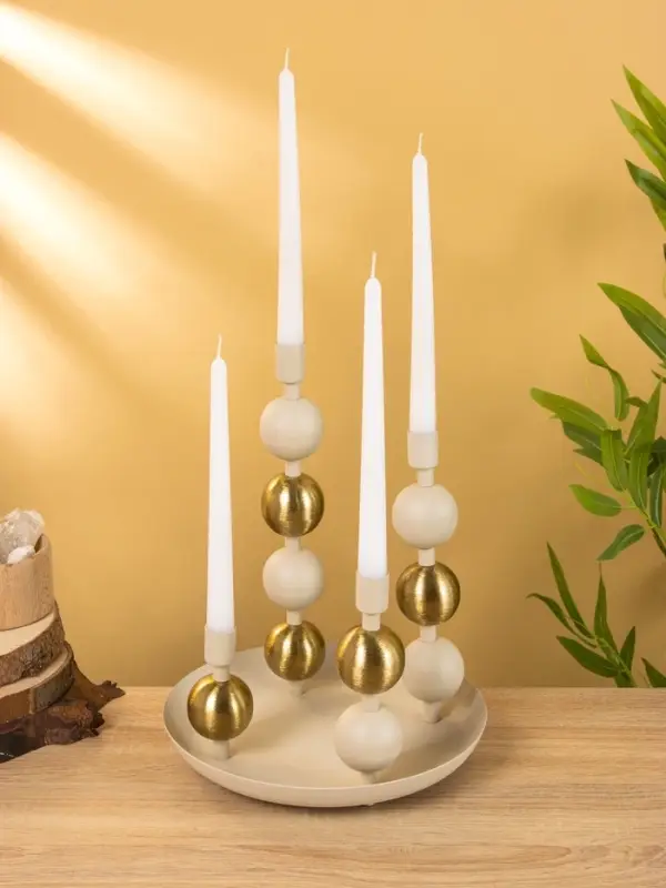 4 подсвечника на тарелке со сферами, фисташковый 25,5х22,5х32 см