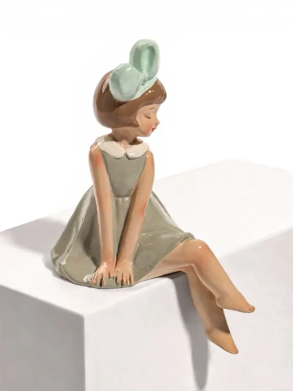 Фигурка декоративная &laquo;Малышка с большим бантом&raquo;, 6.5&times;9&times;13.5 см