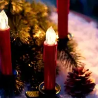 Светодиодные «Свечи на прищепках красные» 11 см, набор 10 шт, 10 LED, от батареек ААх10, пульт, свечение тёплое белое