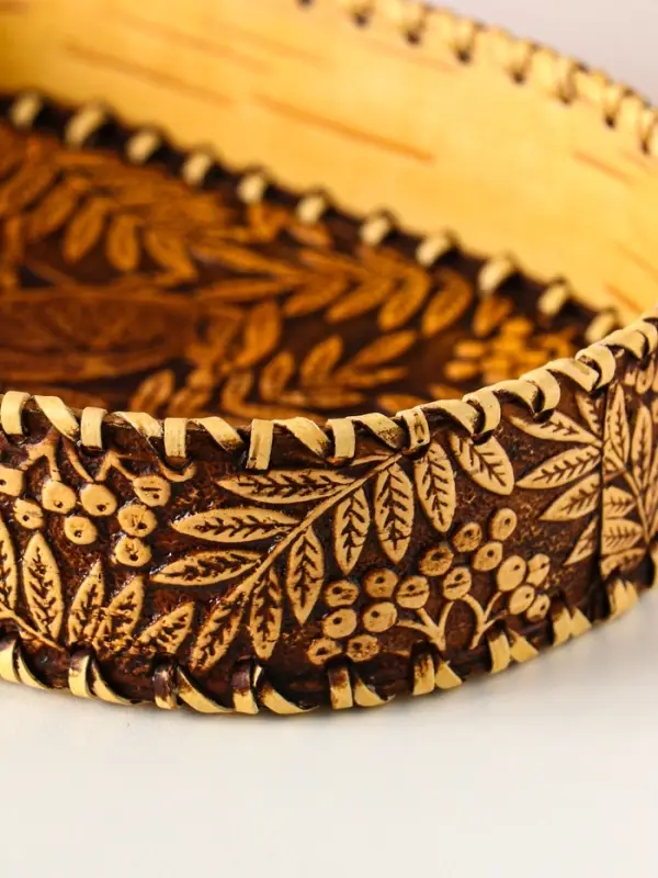 Сухарница традиционная Сухарница традиционная "Птичка в рябине", 23х15х4,5см, Береста