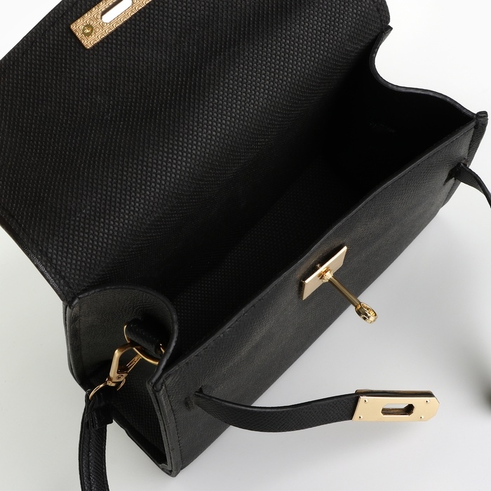 Сумка женская-мессенджер с цепочкой из жемчуга, цвет черный 19*13*7 см Сумка женская-мессенджер с цепочкой из жемчуга, цвет черный 19*13*7 см