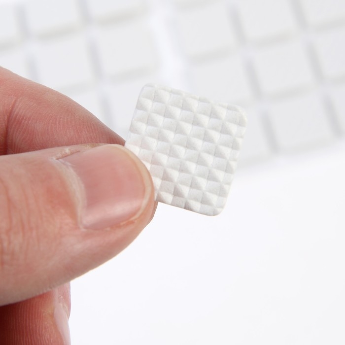 Накладка мебельная квадратная ТУНДРА, размер 18 х 18 мм, 32 шт, полимерная, цвет белый Накладка мебельная квадратная ТУНДРА, размер 18 х 18 мм, 32 шт, полимерная, цвет белый