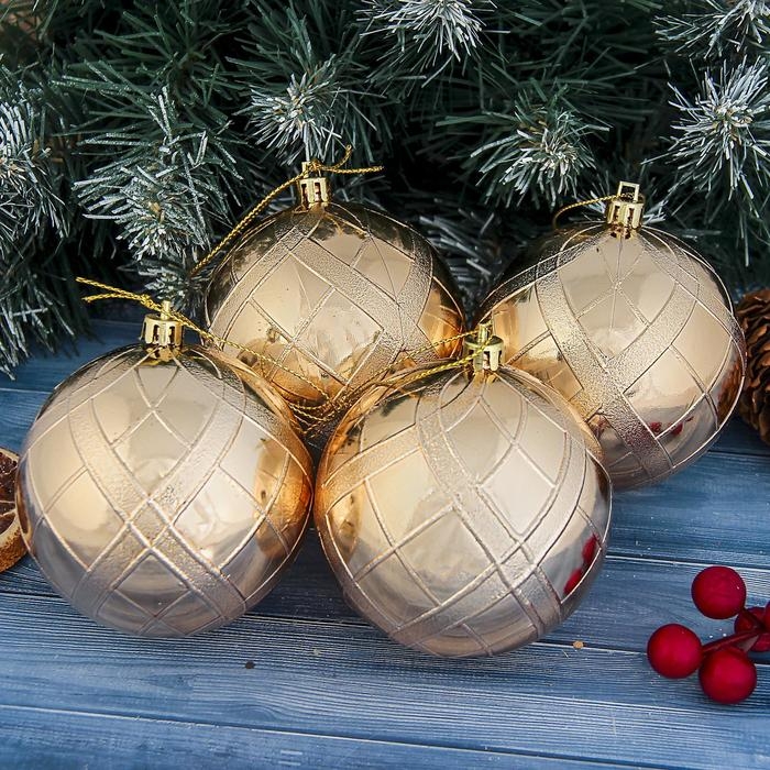 Набор шаров пластик d-8 см, 4 шт Набор шаров пластик d-8 см, 4 шт "Переплёт" золото