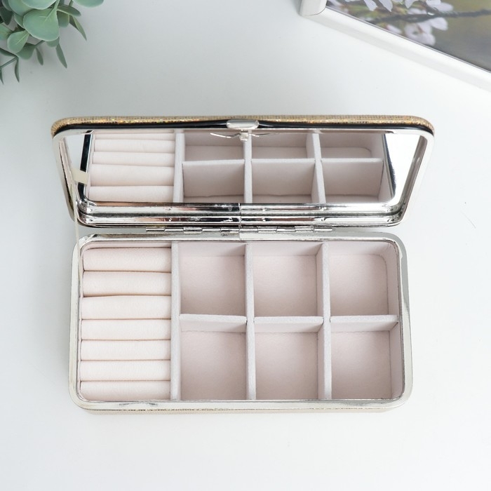 Шкатулка кожзам для украшений  Шкатулка кожзам для украшений "Мелкие квадратики. Золото" 6х9,8х18,5 см