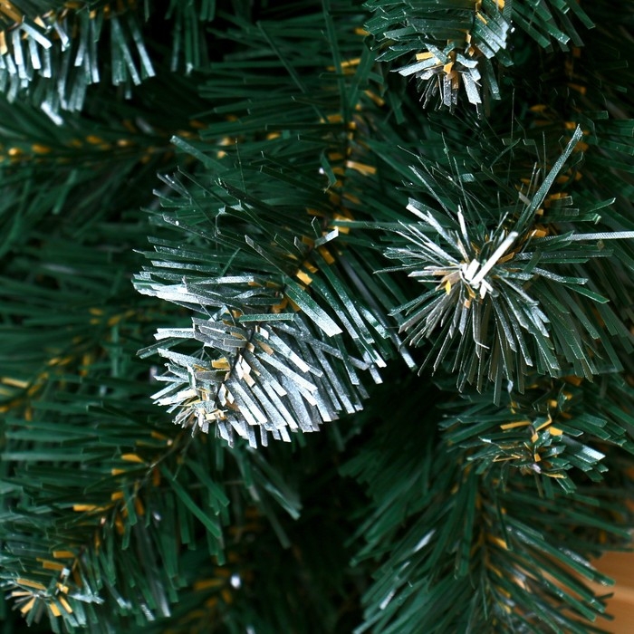 Венок  Венок "Люкс" с белыми кончиками 60 см