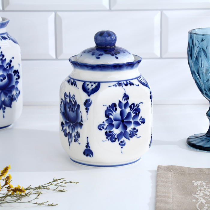 Банка для сып.продуктов Банка для сып.продуктов "КАСКАД", 16,5см, V-0,95л, авт.Шибаев С.,гжель