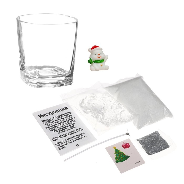 Набор для творчества «Делаем новогоднюю гелевую свечу: снеговик» Набор для творчества «Делаем новогоднюю гелевую свечу: снеговик»