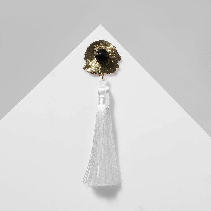 Значок «Япония» зайки, цветной в золоте Значок «Япония» зайки, цветной в золоте