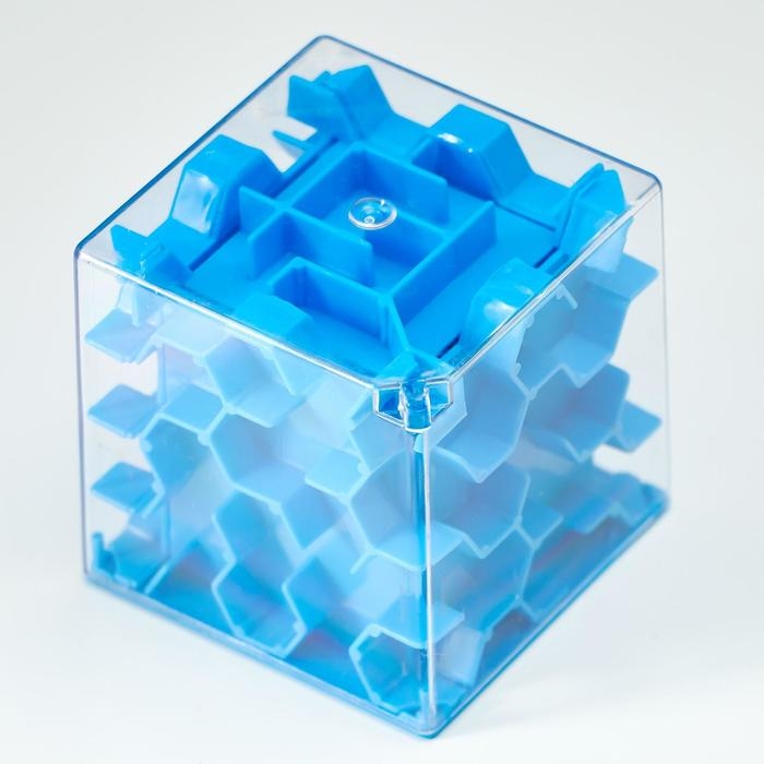 Копилка пластик Копилка пластик "Лабиринт" МИКС 6,7х6,7х6,5 см