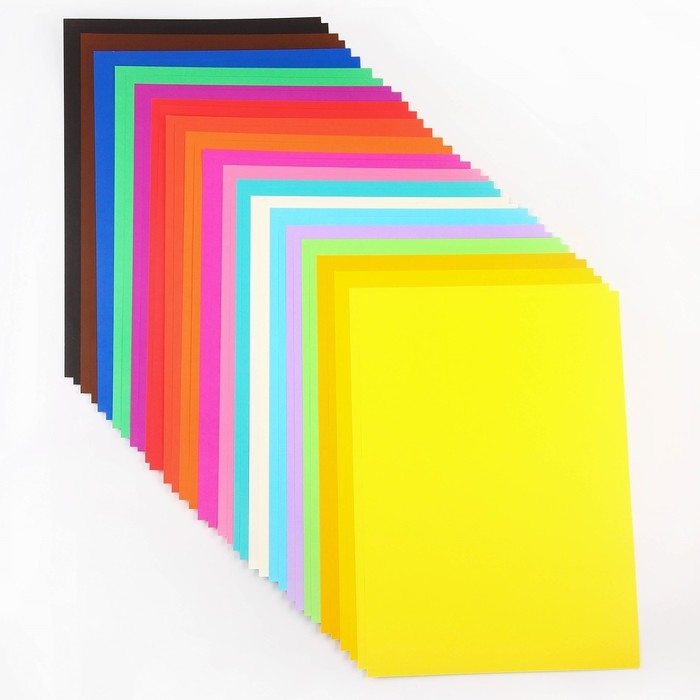 Картон цветной тонированный, А3, 36 листов, 18 цветов, немелованный, двусторонний, в пакете, 140 г/м², Мстители Картон цветной тонированный, А3, 36 листов, 18 цветов, немелованный, двусторонний, в пакете, 140 г/м², Мстители