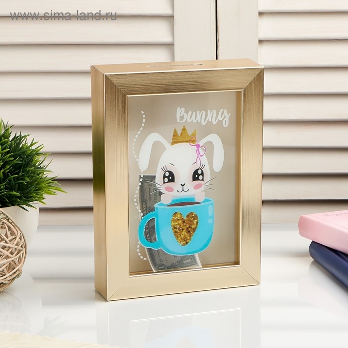 Копилка интерьерная пластик Копилка интерьерная пластик "Зайка в короне с кружечкой" 17х12х3,8 см