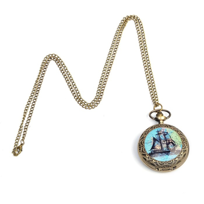 Часы карманные Часы карманные "Корабль", кварцевые, d циферблата-4 см, 5.5 х 4.5 см