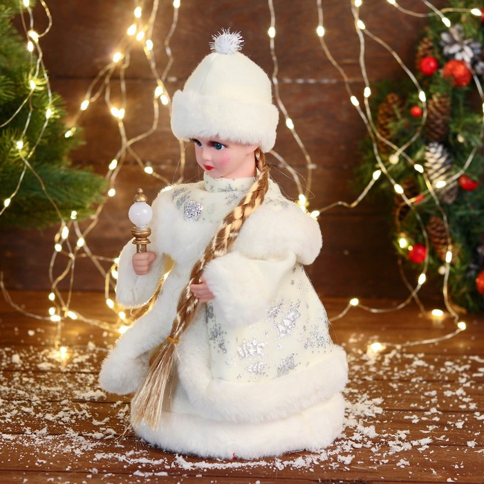Снегурочка  Снегурочка "В белой шубке с сердечком" двигается, 16х30 см