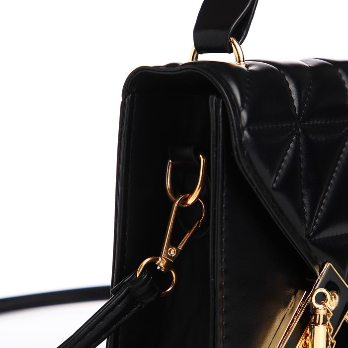 Сумка женская на клапане, отдел на молнии, 22х14 х 7 см, цвет чёрный Сумка женская на клапане, отдел на молнии, 22х14 х 7 см, цвет чёрный