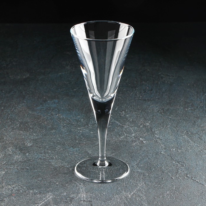 Бокал для шампанского стеклянный V-Line, 200 мл Бокал для шампанского стеклянный V-Line, 200 мл