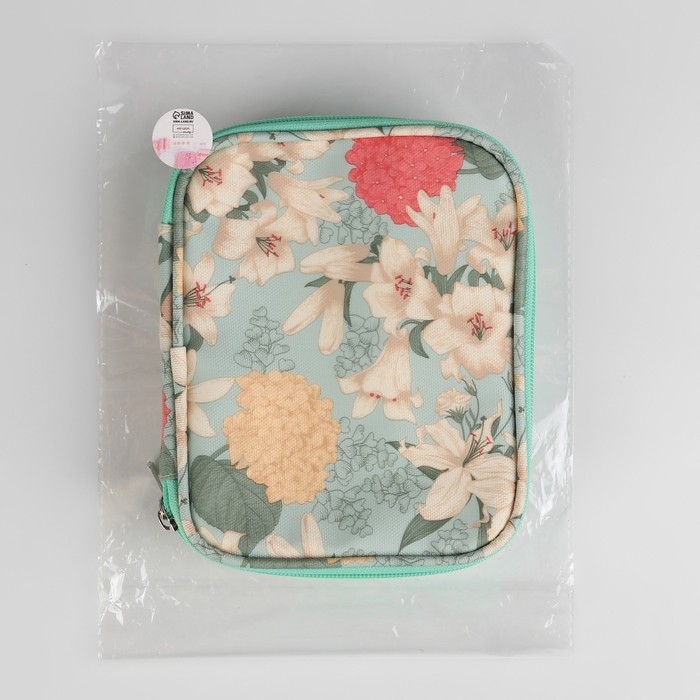 Пенал для вязания «Лилии», 2 отделения, 17,5 × 14 × 4 см Пенал для вязания «Лилии», 2 отделения, 17,5 × 14 × 4 см