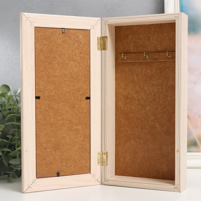 Ключница Ключница "Красивый вид" молочный дуб 14х29 см