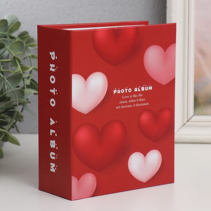 Фотоальбом на 100 фото 10х15 см  Фотоальбом на 100 фото 10х15 см "3D сердца" МИКС 5,5х12,5х16,5 см