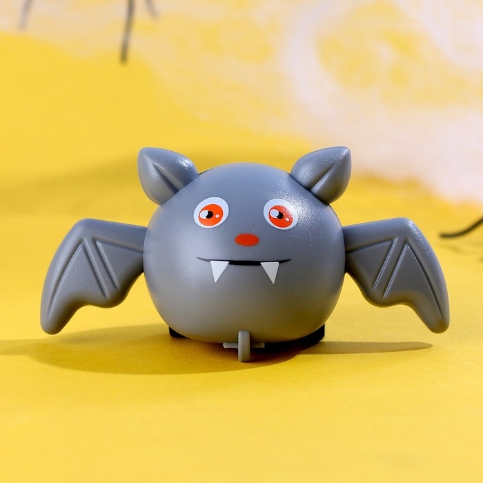 Игрушка заводная  Игрушка заводная "Летучая мышь", виды МИКС