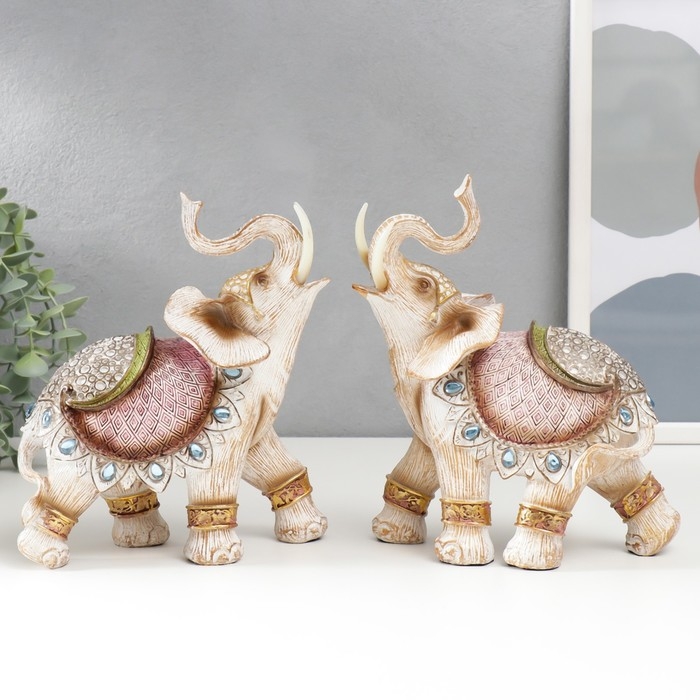 Сувенир полистоун Сувенир полистоун "Слон в попоне с сапфирами" под дерево 21х18х9 см