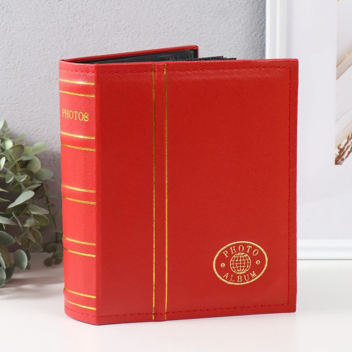 Фотоальбом на 200 фото 10х15 см Фотоальбом на 200 фото 10х15 см "Классика" 2 золотых полоски МИКС кожзам 18х23х5,5 см