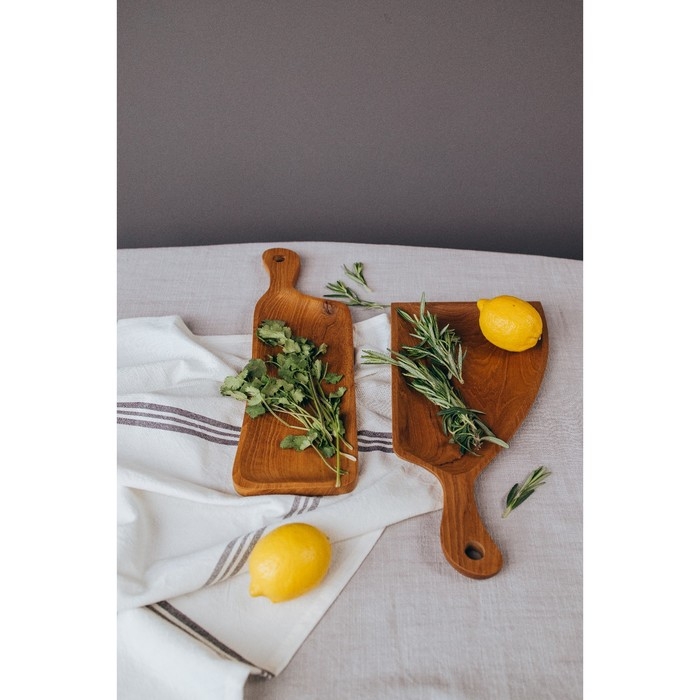 Блюдо 40х20х1,5 см, тиковое дерево Блюдо 40х20х1,5 см, тиковое дерево