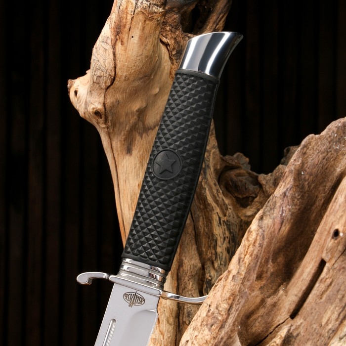 Финка  Финка "Разведчик" сталь - 440, рукоять - сталь, резина, 25 см