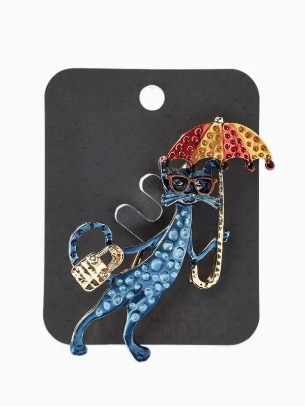 Брошь &laquo;Кошка&raquo; с зонтом, цветная в золоте