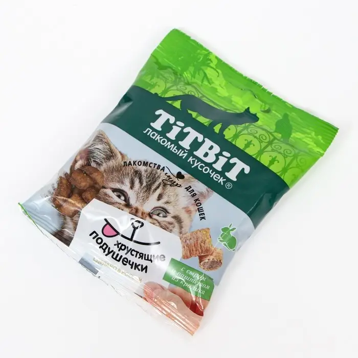 Лакомство для кошек Titbit Хрустящие подушечки, сыр/паштет из кролика, 30 г Лакомство для кошек Titbit Хрустящие подушечки, сыр/паштет из кролика, 30 г
