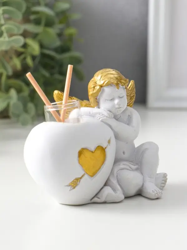 Аромадиффузор полистоун с палочками "Ангел с сердцем" белый с золотом 5,3х12х9 см