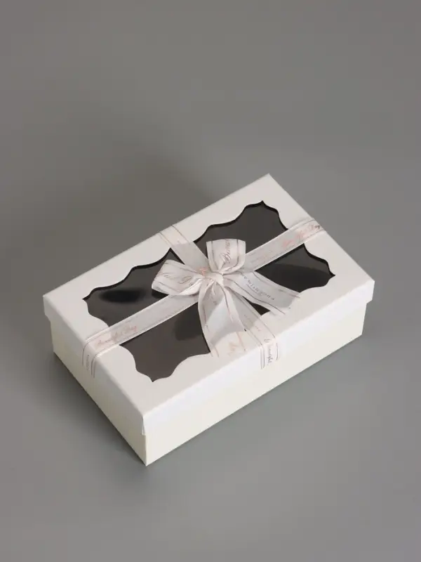 Наборок коробок 3 в 1 прямоугольные с окном 23*16*9.5 21*14*8.0 19*12*6.5 см