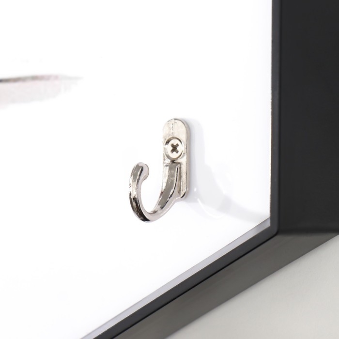 Крючки декоративные 3 крючка Крючки декоративные 3 крючка "Девушка с книгой" 34х30 см