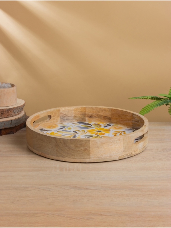 Поднос круглый с бортиками «Желтые и синие цветы», 35×35×6.5 см, дерево манго Поднос круглый с бортиками «Желтые и синие цветы», 35×35×6.5 см, дерево манго