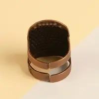 Напёрсток раздвижной, для длинных ногтей, размер М, цвет бронзовый