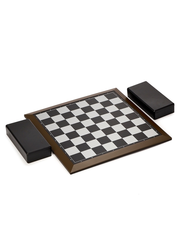 Шахматы магнитные 39 х 39 см, король h-8 см, пешка h-4.3 см Шахматы магнитные 39 х 39 см, король h-8 см, пешка h-4.3 см