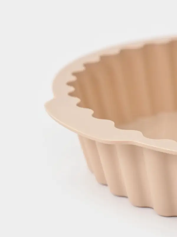 Форма для выпечки Доляна &laquo;Рифлёный круг. Звезда&raquo;, силикон, d=20 см, с ручками, бежевый