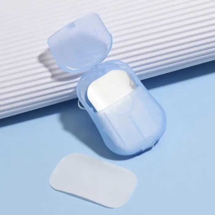 Мыло листовое, в пластинах, 18 (± 2) шт., в футляре, голубое