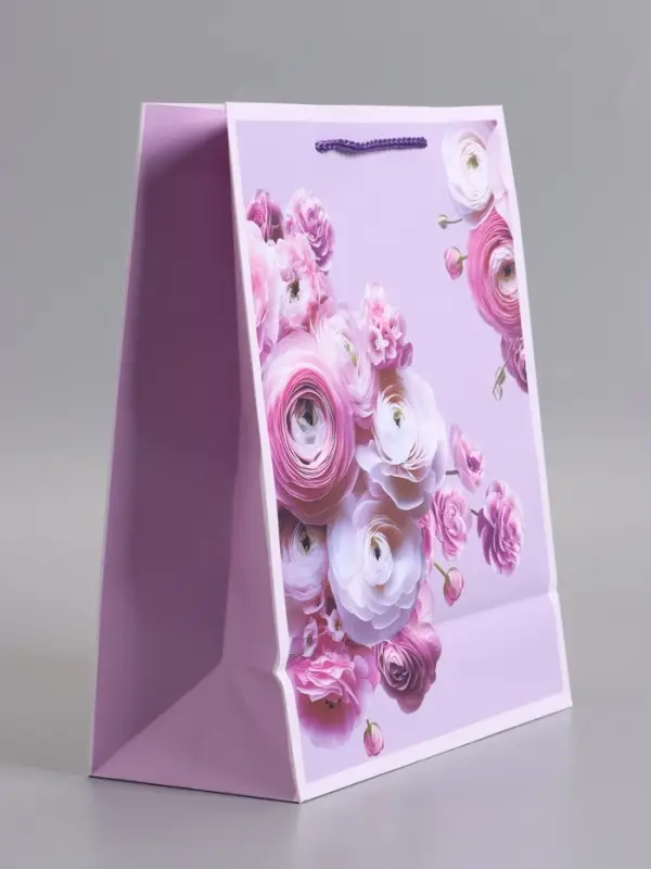 Пакет подарочный ламинированный "Самой красивой" 26 х 12 х 32 см