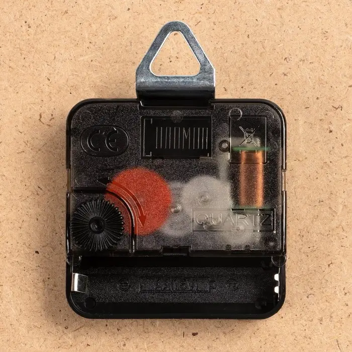 Часы настенные детские Часы настенные детские "Дракон на луне", плавный ход