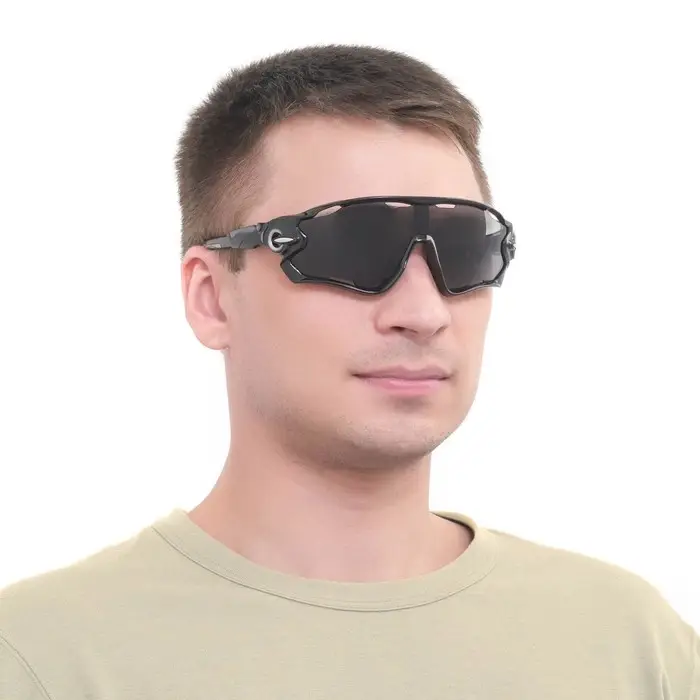 Очки солнечные мужские спортивные &laquo;Мастер К&raquo;, uv 400, ширина 15 см, дужка 13.5 см, линза 8&times;5.1 см