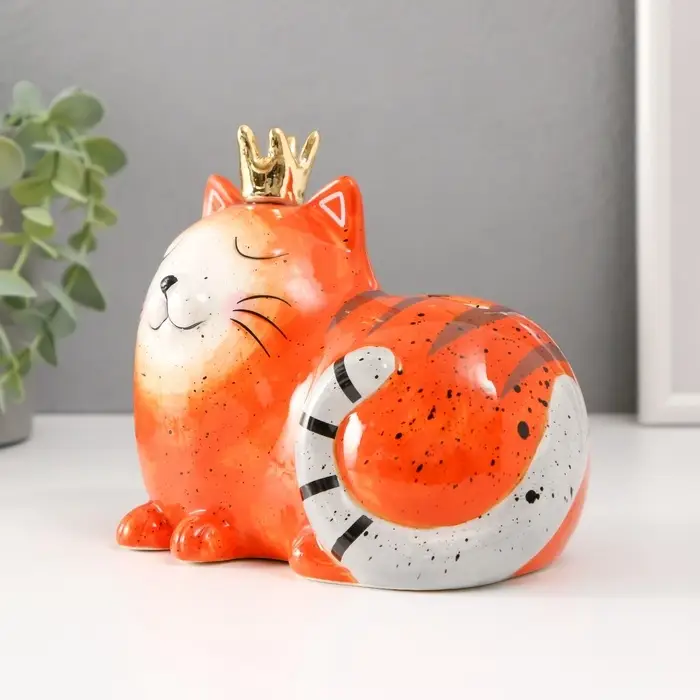 Копилка для денег &laquo;Спящая рыжая кошка в короне&raquo;, керамика, 16.2&times;10.3&times;12.6 см