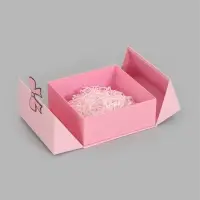 Коробка подарочная с наполнением, 21&times;21&times;8 см, гирлянда, бумажный наполнитель