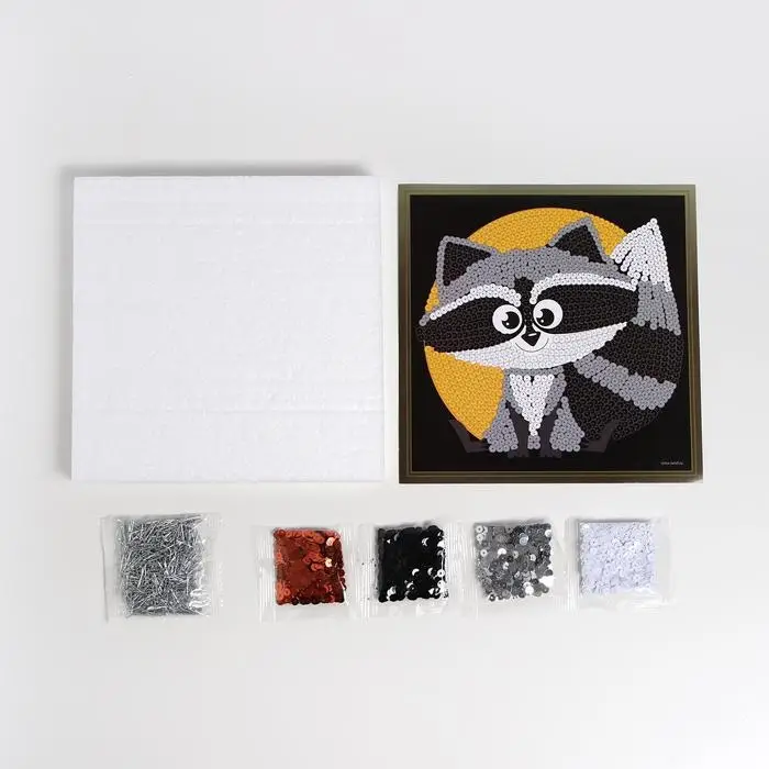 Набор для творчества. Аппликация пайетками «Енотик» Набор для творчества. Аппликация пайетками «Енотик»