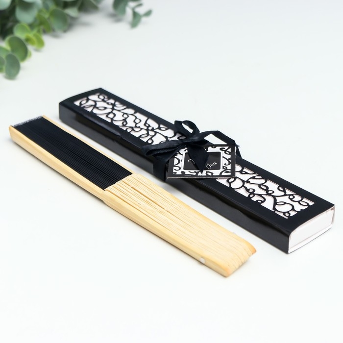 Веер бамбук, текстиль h=21 см  Веер бамбук, текстиль h=21 см "Моноцвет" в коробке, чёрный