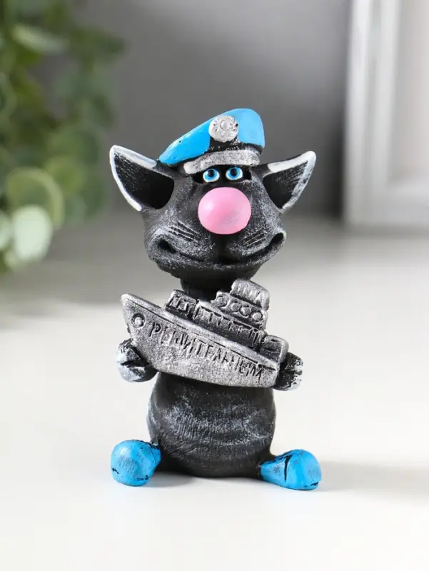 Фигура &laquo;Кот Матрос держит кораблик&raquo;, 9.2&times;5.4 см